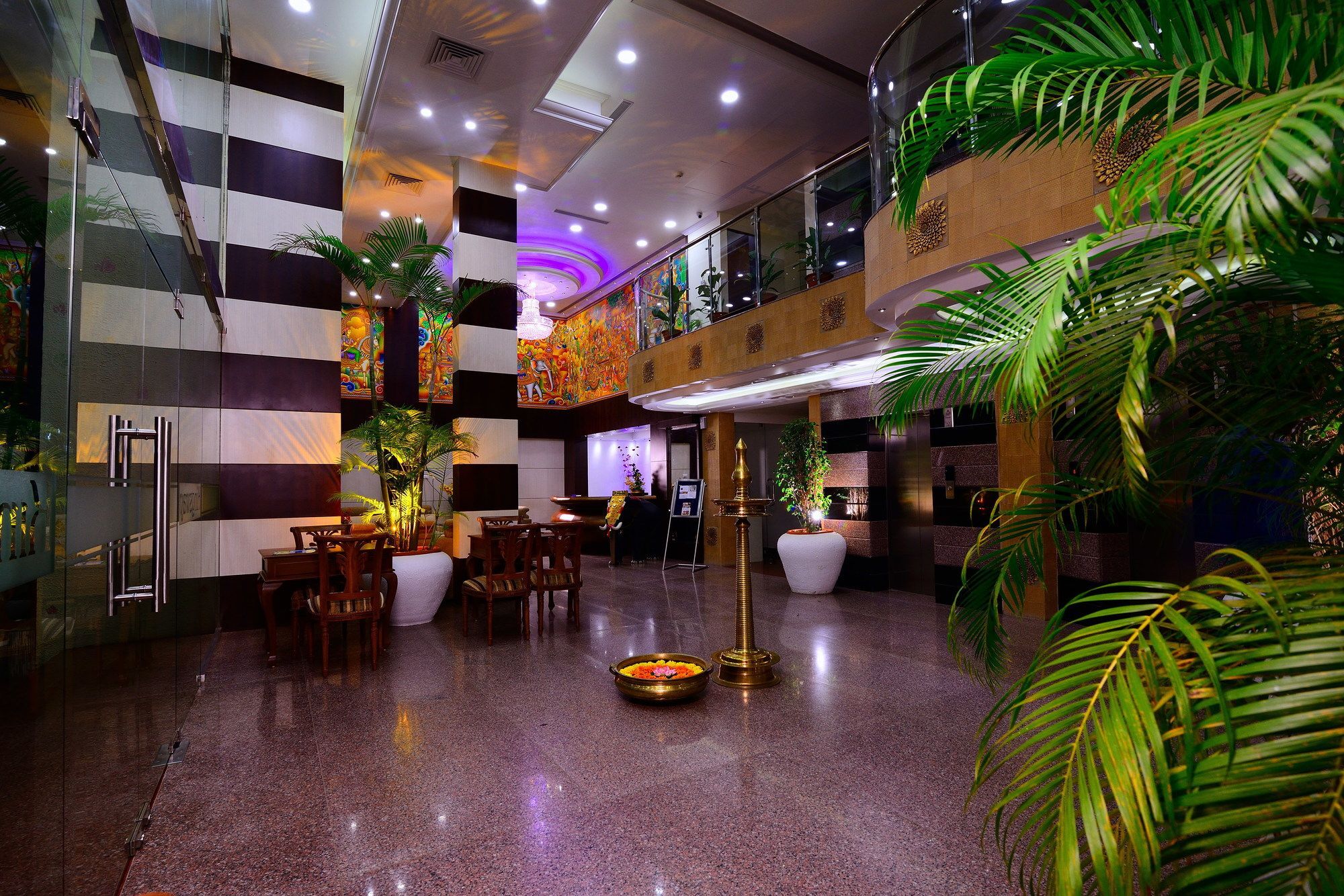 Sps Kings Way Hotel Thiruvananthapuram Ngoại thất bức ảnh